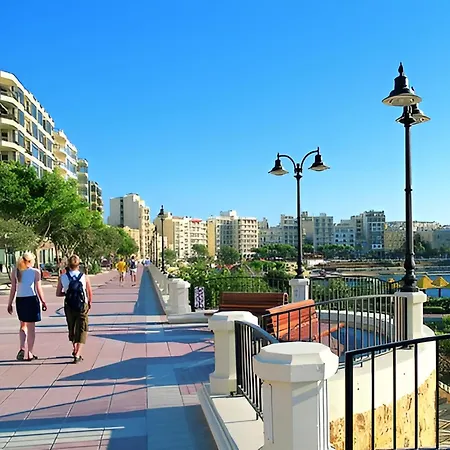 Kirxa And Pensjonat Sliema