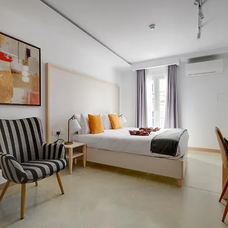 Kirxa And ゲストハウス スリーマ